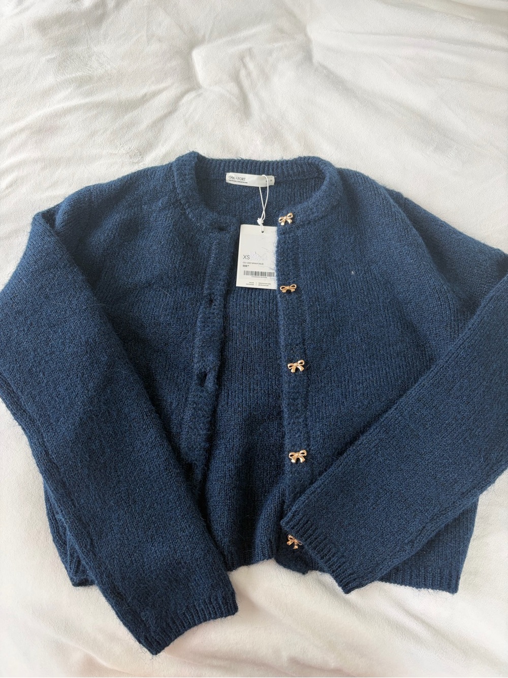 NWT Oak and Fort Bow Cardigan